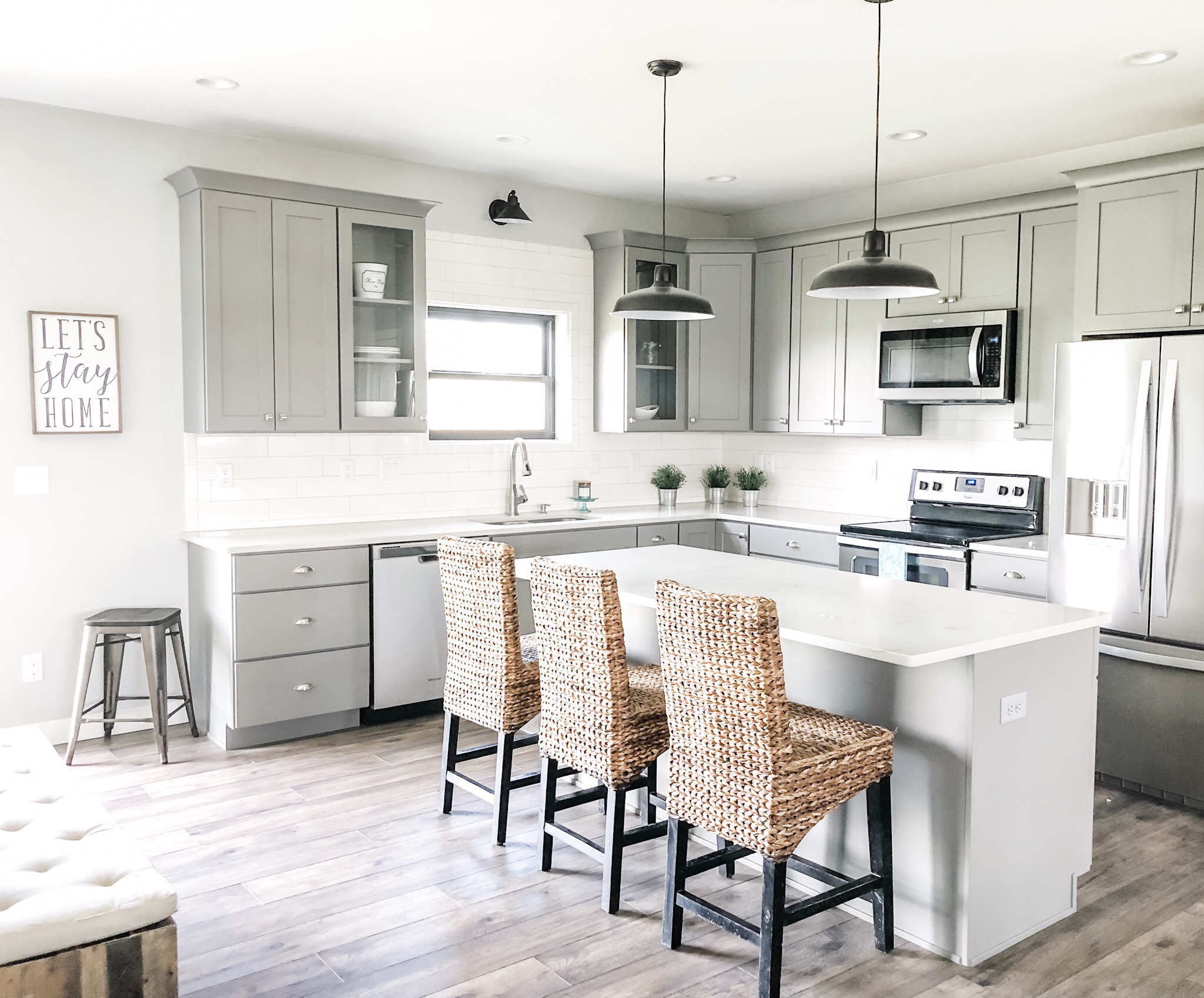 CliqStudios Open concept Kitchen